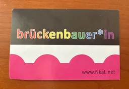 Brückenbauer*in